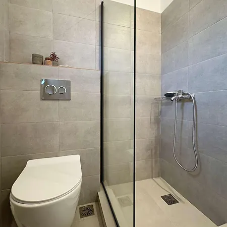 Origins Ii Calm Near & Taverns 公寓